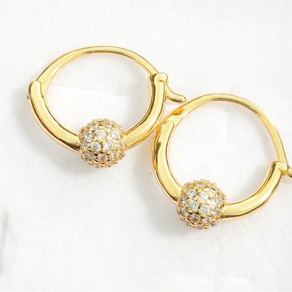 NWOT Sterling silver 18k yellow gold plated hoop earrings - Picture 8 of 11